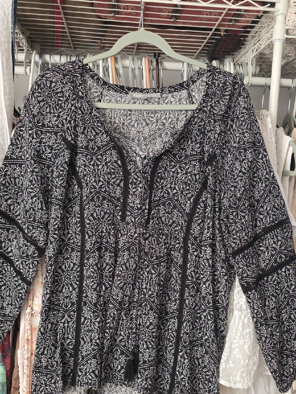 Daniel Rainn Black and White Floral Printed Blouse